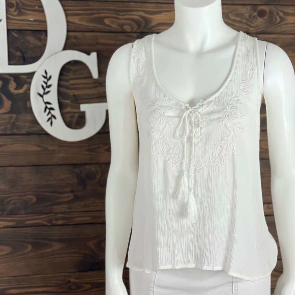 Forever‎ 21 | Embroidered Lace Up Bow Tie Front V-Neck High Low Tank Top Tassels